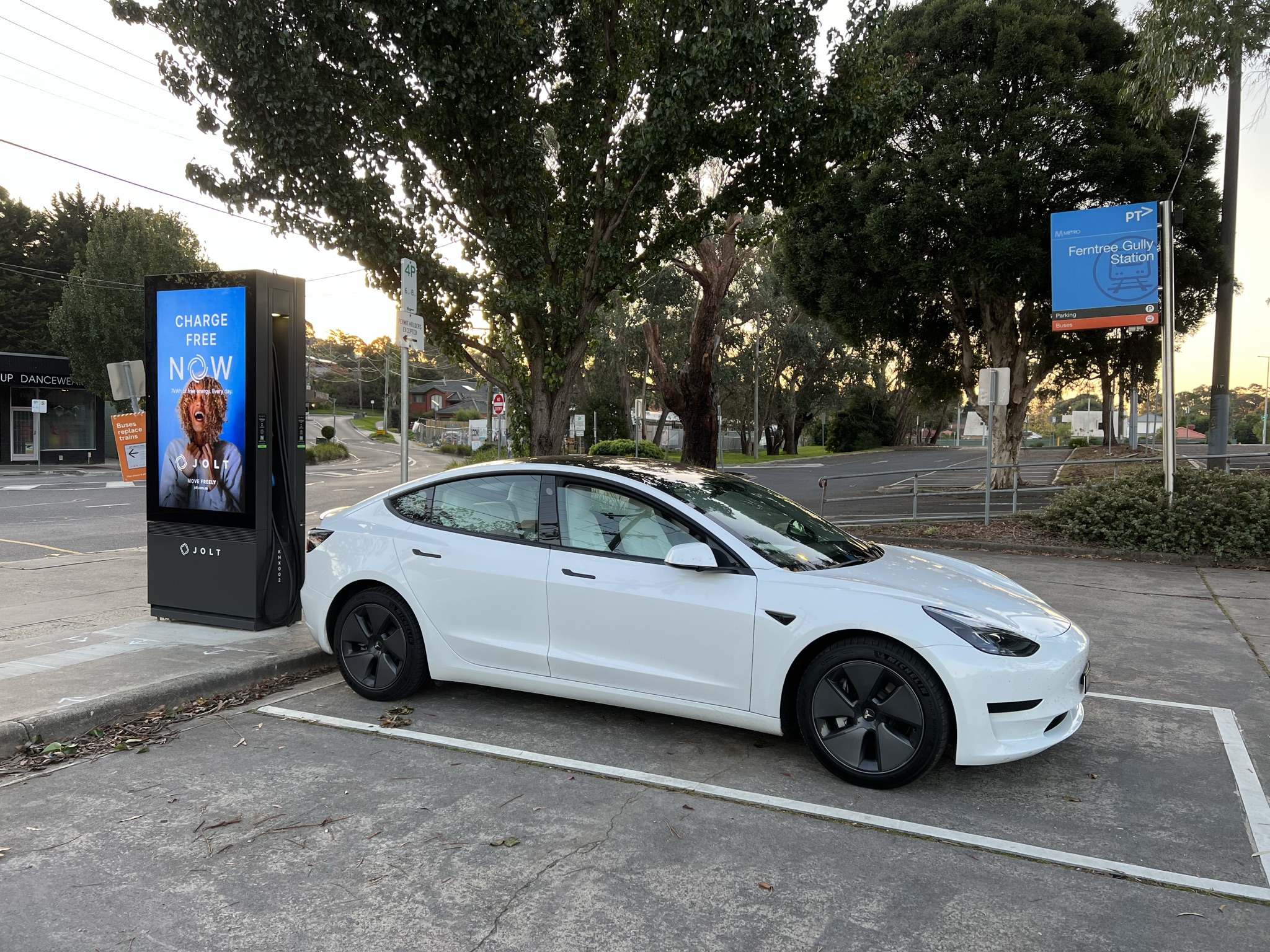 Mobile uploads